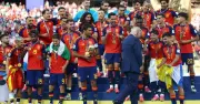 Mikel Merino nhại điệu nhảy Trump gây sốt lễ đăng quang World Cup 2026