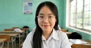 Nữ sinh thủ khoa nhiều tổ hợp ở Đà Nẵng chia sẻ 3 lần vỡ òa khi xem điểm thi