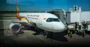 Nam sinh 19 tuổi kiện hãng hàng không vì dời lịch bay sớm 10 phút
