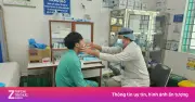Nam thanh niên nhập viện vì bỏng họng do ăn thức ăn quá nóng
