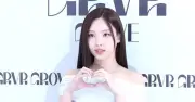 Nayeon rời JYP? Mẹ đăng tâm thư xúc động giữa tin đồn TWICE tan rã