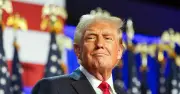 Ông Trump áp thuế mới lên hàng chục quốc gia trên thế giới