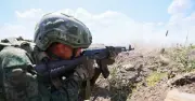 Nga kiểm soát thêm làng ở Donetsk, Ukraine nêu thương vong của quân Moscow
