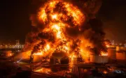 Nga và Ukraine tấn công quy mô lớn vào ngày 8/7, nhắm vào cơ sở quân sự và năng lượng