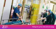 Người chồng ngất xỉu ngay sau khi con chào đời trong phòng mổ