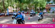 Người dưới 18 tuổi đi môtô bị phạt: Hiểu đúng quy định mới