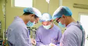 Người đàn ông nhận tin ung thư đi cắt dạ dày bỏ thói quen xấu