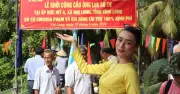 Người đẹp lai Việt - Anh Emoura Phạm lọt Top 5 English Grand Chat nhờ dự án 100 cây cầu