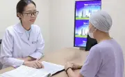 Người phụ nữ 55 tuổi ung thư vú giai đoạn cuối cải thiện nhờ thuốc ADC