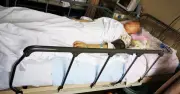 Người phụ nữ 56 tuổi tử vong vì ung thư miệng dù chỉ ăn đồ hấp: 3 sai lầm chết người
