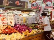 Người tiêu dùng Việt chi gần 389 triệu tỷ đồng từ đầu năm