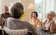 Ngoài 70 mới hiểu: 4 chỗ dựa tuổi già quan trọng hơn con cái