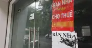 Nhà mặt phố Hà Nội ế ẩm, chủ nhà giảm giá sâu vẫn không có khách thuê
