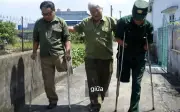 Nhạc sĩ Lê Tự Minh viết 'Thắp lên Việt Nam' sau cuộc gặp thương binh