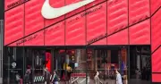 Nike cắt đứt quan hệ với hàng nghìn nhà phân phối trực tuyến tại Trung Quốc