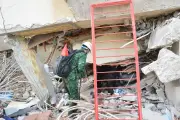 Đoàn cứu hộ Việt Nam tìm kiếm nạn nhân động đất tại Venezuela