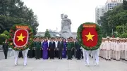 Đoàn đại biểu TP HCM dâng hương tri ân các Anh hùng liệt sĩ tại nhiều nghĩa trang