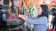 Phó Chủ tịch nước dâng hương tri ân Anh hùng liệt sĩ tại Truông Bồn