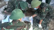 Phó Chủ tịch UBND TP Huế động viên Đội Quy tập 192 tìm kiếm hài cốt liệt sĩ
