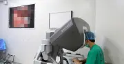Phổ cập phẫu thuật robot trong điều trị ung thư tại Việt Nam