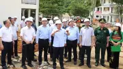 Phó Thủ tướng kiểm tra tiến độ xây trường nội trú Yên Khương