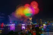 Pháo hoa rực sáng mừng 50 năm TP Hồ Chí Minh mang tên Bác