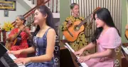 Quán quân Thần tượng tương lai hát cùng bà nội gây sốt mạng