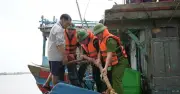 Quảng Ninh, Ninh Bình cấm biển, sẵn sàng sơ tán dân ứng phó bão số 1