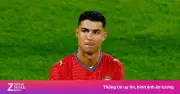 Ronaldo tỏa sáng, vợ con ở nhà cổ vũ qua màn hình TV