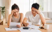 Sai lầm tài chính khi vay mua nhà khiến nhiều cặp vợ chồng mất ngủ suốt 20 năm