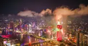 Saigon Marina IFC tỏa sáng với màn trình diễn ánh sáng kỷ niệm 50 năm TP.HCM