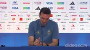 Scaloni bật khóc, bỏ dở họp báo sau thua Tây Ban Nha ở chung kết World Cup 2026