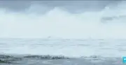 Siêu bão Ba Vì đổ bộ vào đảo Rota, sức gió 241 km/h đe dọa tính mạng