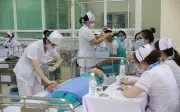 Từ 15/7, nhân viên y tế hưởng phụ cấp đặc thù mới theo Nghị định 192