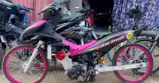 Đột kích kho đồ xe của nam thanh niên, phát hiện nhiều mô tô 'kỳ dị'