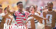 Take Me Home Country Roads gây sốt tại World Cup 2026, hàng triệu người Mỹ rơi lệ