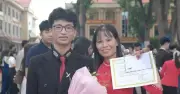 Thủ khoa khối A00 30/30 điểm tiết lộ bí quyết: không học thêm, tự học với AI