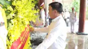 Thường trực Ban Bí thư Trần Cẩm Tú dâng hương tại Kim Liên và Đồng Lộc