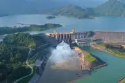Thủy điện Tuyên Quang xả lũ, áp thấp nhiệt đới có khả năng mạnh lên thành bão