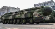 Tên lửa DF-41 tốc độ Mach 25, tầm bắn 15.000km khiến phòng không 'đứng hình'