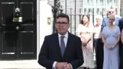 Tân Thủ tướng Anh Andy Burnham cải tổ nội các, cam kết ổn định và tăng trưởng