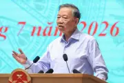 Tổng Bí thư: Không để đô thị phát triển nhưng thiếu trường lớp