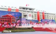 Tổng Bí thư Tô Lâm dâng hoa kỷ niệm 50 năm TP HCM mang tên Bác