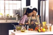 Tặng con dâu 2 tỷ đồng thay di chúc: Gia đình náo loạn vì tranh cãi
