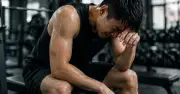 Tập gym mỗi ngày: Bác sĩ cảnh báo nguy cơ tiêu cơ vân nguy hiểm
