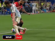 Tranh cãi trọng tài: Hai pha bóng then chốt ở trận Argentina - Ai Cập