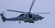 Trực thăng Mỹ MH-60S Sea Hawk hạ cánh khẩn cấp ở biển Ả Rập, 1 người mất tích