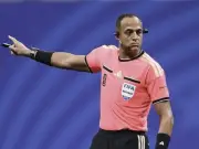 Trọng tài Ismail Elfath bị lãng quên sau trận Argentina vs Anh