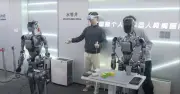 Trung Quốc mở trường robot đặc biệt: học gấp quần áo, nấu ăn để tạo dữ liệu không thể sao chép