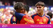 Tây Ban Nha tái lập kỳ tích World Cup của Brazil sau 68 năm